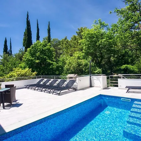 Villa Timeless Villa